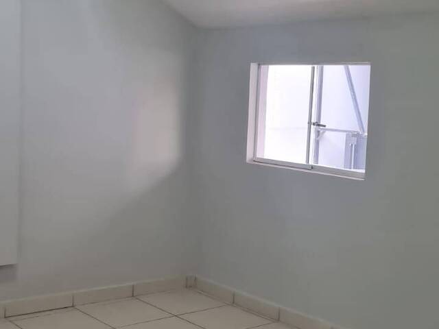 #9 - Casa para Venda em São José dos Campos - SP - 2